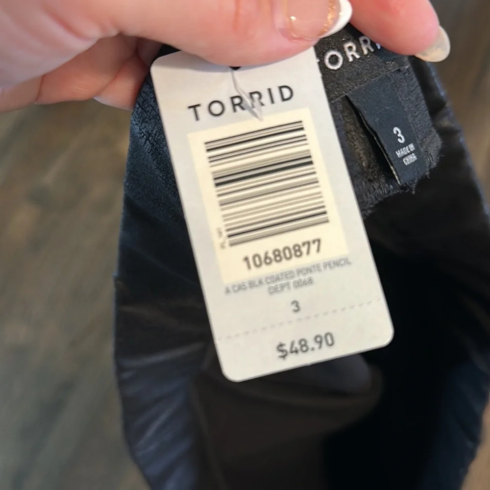 Torrid Pencil Skirt Black Coated Ponte Knit Faux Leather Textured 3 3X NEW NWT